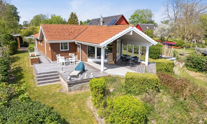 Grevinge House | "Brunman" - 10m to the fjord by Interhome
