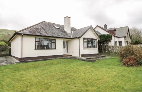 Llwyngwril House | Brynteg