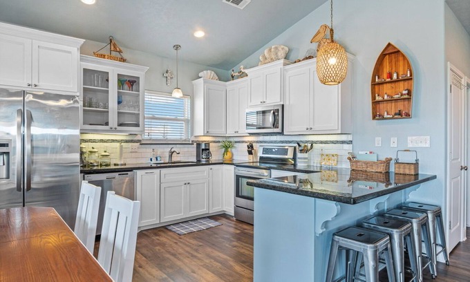Port Bolivar House | BUCKET LIST BUNGELOW - Cute beach house in a quiet area!