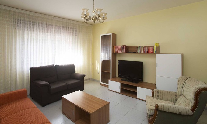 Bueu Apartment | Bueu: apartment/flat - 5 rooms - 4/7