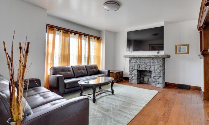 Buffalo Apartment | Buffalo Vacation Rental about 20 Mi to Niagara Falls!