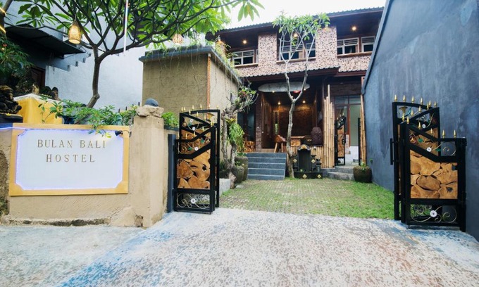Pengosekan House | Bulan Bali Guest House