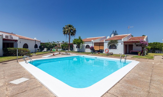 Maspalomas Ski Chalet | Bungalow Calma Masase