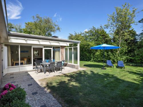 Sint Maartensvlotbrug House | Bungalow in North Holland near the Beach