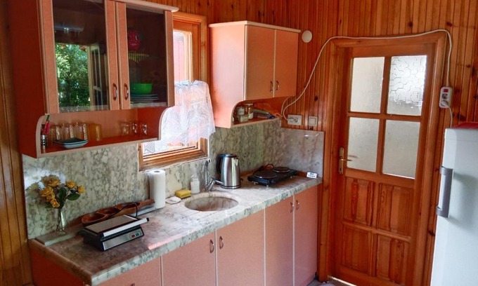 Cirali Apartment | Bungalow with access to large garden near beach