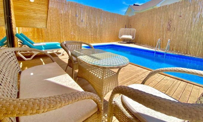 Fethiye Ski Chalet | Bungalow with Private Pool and Garden in Fethiye