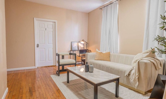 Constable Hook Apartment | Bunk Room | Walk 2 Train | Shops