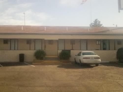 Searchlight Hotel | BV Motel LLC