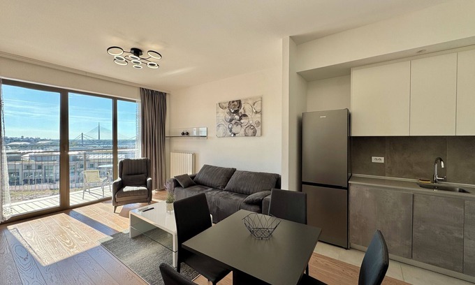 Savski Venac Apartment | BW One-Bedroom Apartment with Breakfast and Parking included