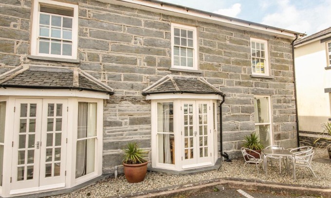 Porthmadog Apartment | Bwthyn Llechen