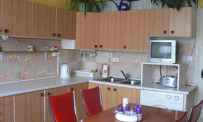 Pelhrimov Apartment | Bytová jednotka s 1+1 s parkováním před domem