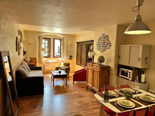 Albertville Apartment | Cœur de Conflans- Emplacement Idéal Grand Bivouac du 16 au 20 Octobre 2025