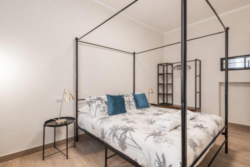Sallustiano Apartment | C1 Top Class Apartments, 2 camere delux, max 6 persone distante 15 minuti a piedi da Fontana di Trevi