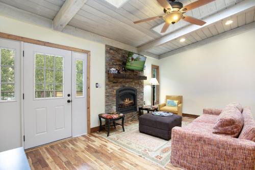 Intermountain House | C2 Meadow Creek townhouse