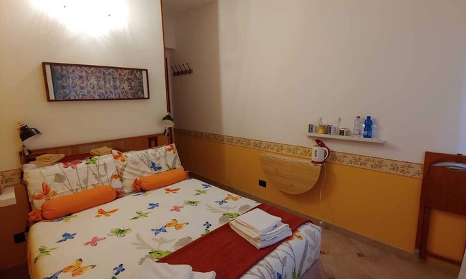 Dorsoduro House | Ca' Barozzi - Yellow double room-