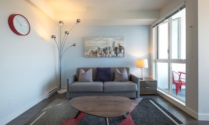 Downtown Victoria Condo | Stylish Modern Apartment in the Heart of Old Town Victoria