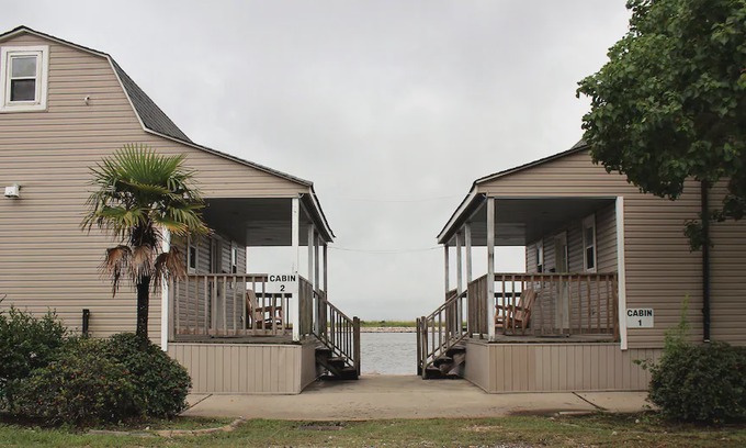 Crown Point Cabin | Cabin 1 - Jean Lafitte Harbor