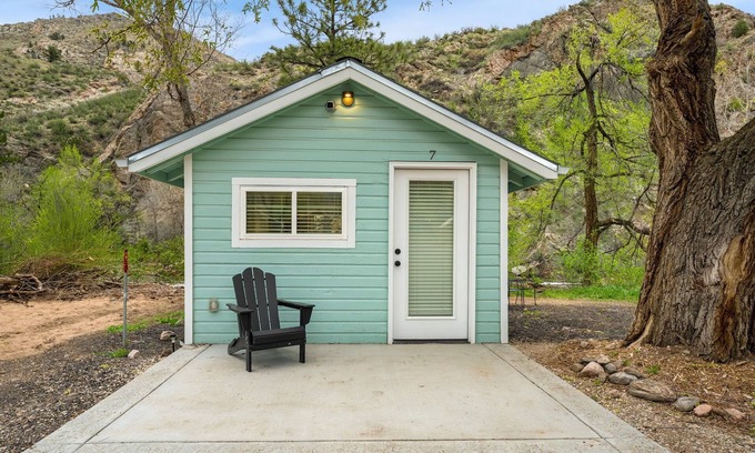 Poudre Park Cabin | Cabin 7 - Dadd Gulch