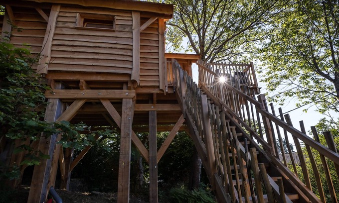 Urcuray Cabin | Cabin located in a natural environment, located between sea and mountain.