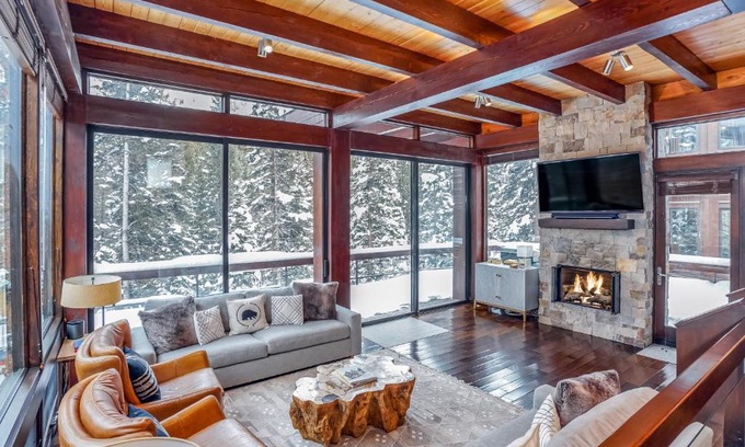 Mountain Village House | Cabins Lane 108 - Mountain House