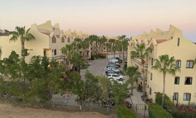 Zona Hotelera Apartment | Cabo Beach & Golf & Family