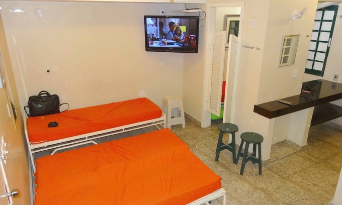 Algodoal Apartment | Cabo Frio, Fort Praia 240m, Near Kiosks, 7 beds, 1 Garage, Backyard, WIFI