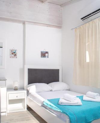 Matala Apartment | Cactus Room