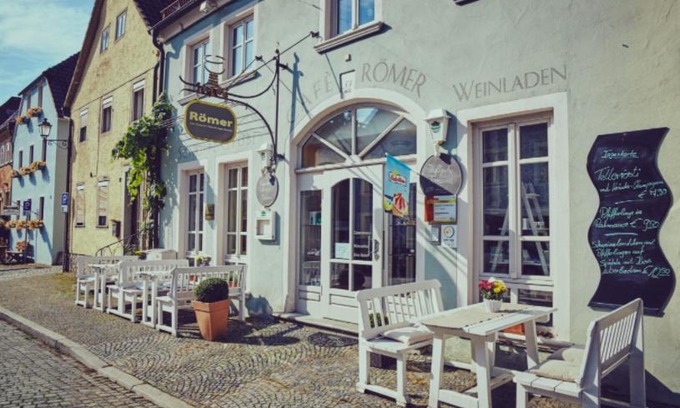 Prichsenstadt Apartment | Café Römer