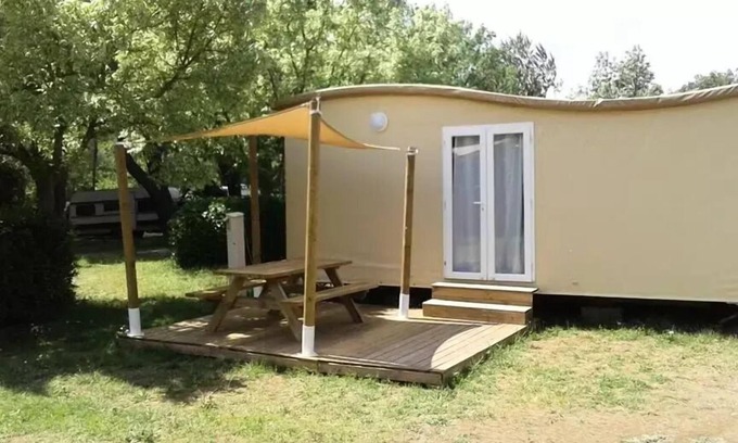 Bize-Minervois House | Cahute des randonneurs 18m² - 2 bedrooms - no bathroom 5 people