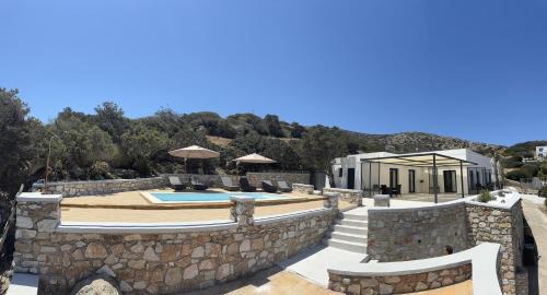 Galissas Apartment | Caldera Suites "Φάρος"