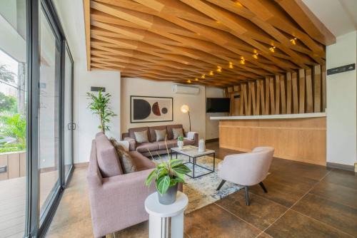 Granada Apartment | Cali River Suites by Yellowkey Capital