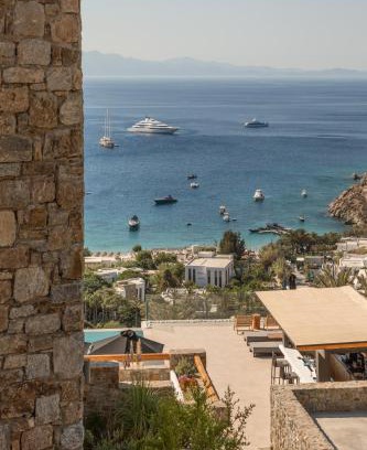 Psarou Apartment | Calma Suites Mykonos