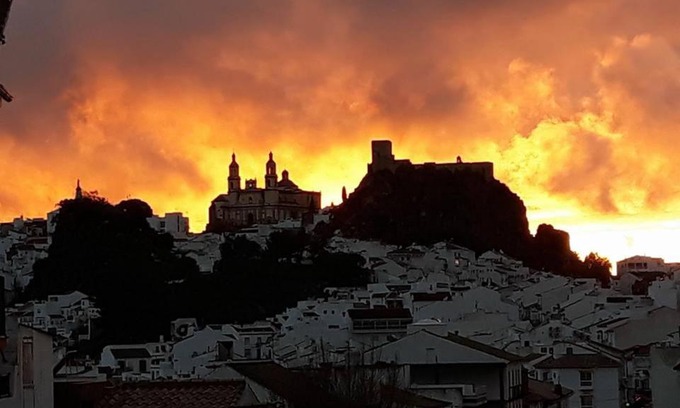 Olvera House | Cama doble Cristina