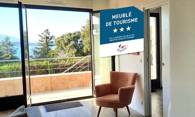 Verghia House | Camellia full sun