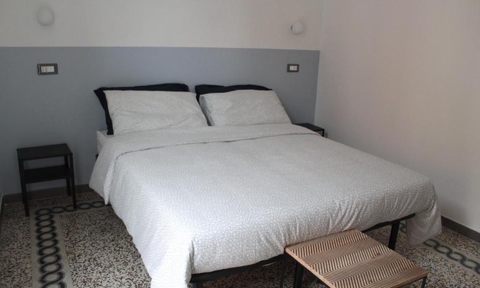 Manarola House | CAMERA GIGLIA