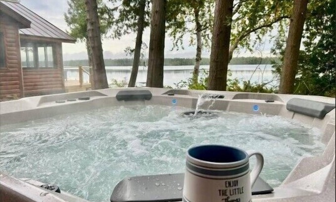 Presque Isle Cabin | Camp Windy Dock: Make Fall Memories at Camp Windy Dock with Scenic Views of Grand Lake