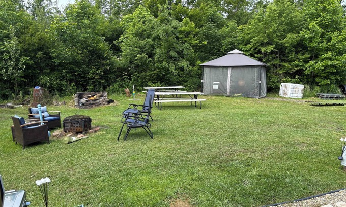 Geneva RV Rental | Campground. Off grid camping.