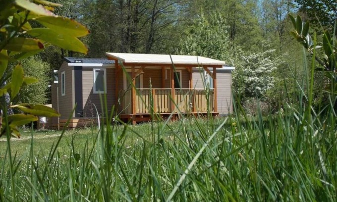Corcieux House | Camping 3 étoiles - Piscine - ccbahaa
