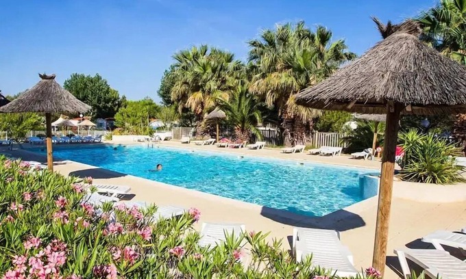 Meze House | Camping Beau Rivage* - Mobile home Family Luxury Premium 3 rooms 4 people Air-conditioned with Jacuzzi