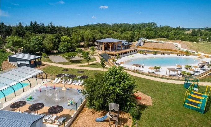 Aubigny-les-Clouzeaux House | Camping Campilô* - Mobile home Cosy TV LV Wifi 3 Rooms 4 People