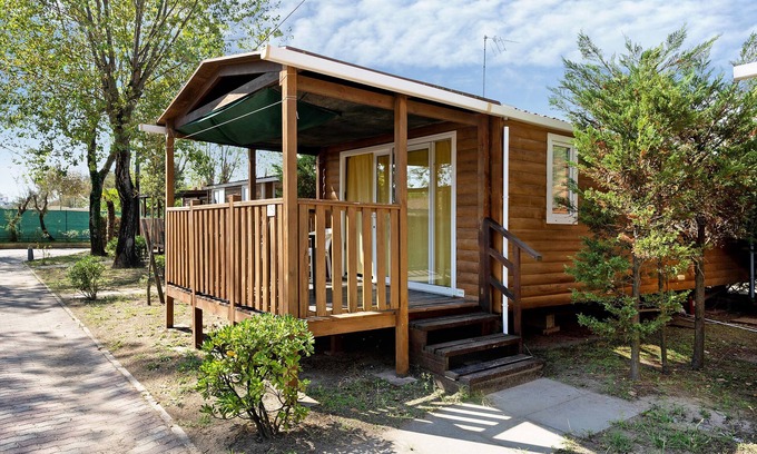 Chioggia RV Rental | Camping "Camping Grande Italia Vulcano 3" with Sea View