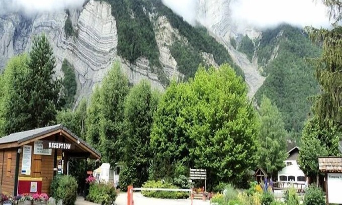 Le Bourg-d'Oisans House | Camping Le Colporteur * - Mobile home Family Luxury Premium 3 rooms 4 people Air-conditioned Jacuzzi