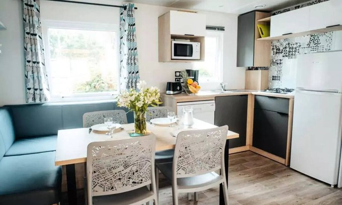 Dolus-d'Oleron House | Camping Ostréa* - 5-room mobile home for 8/10 people