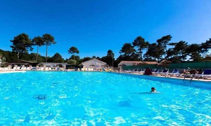 Les Mathes Ski Chalet | Camping Sandaya Estanquet * - 3 Room Chalet 4 People + TV *