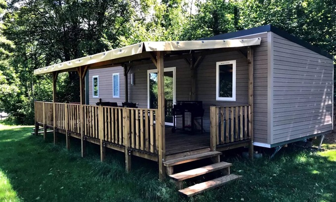 Saint-Theoffrey House | Campsite Flower Ser Sirant - Mobile Home Premium Lake View 4 Rooms 2 Bathrooms 6 People Air Conditioning