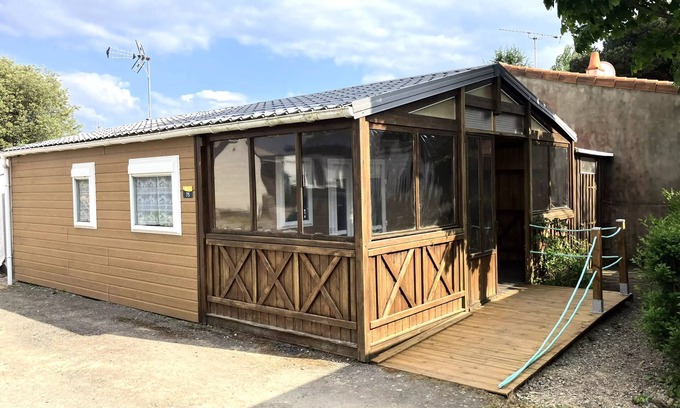 Bourgenay Ski Chalet | Campsite maeva Club Les Dinosaures * - Chalet PMR Cosy 3 Rooms 4 People + TV