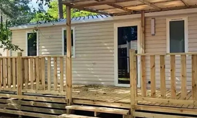 Les Mathes House | Campsite La Pinède* - Comfort 4-room mobile home for 6 people + TV