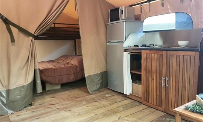 Puybrun RV Rental | Campsite La Sole**** - Lodge Family Tent 3 rooms 2/5 people