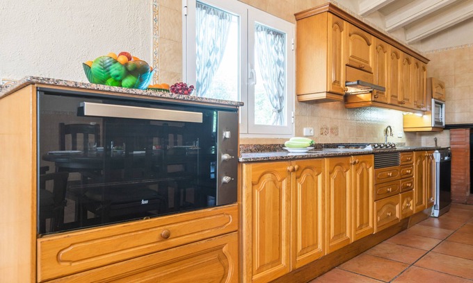 Inca Ski Chalet | Can Cama Rotja - Four Bedroom Chalet, Sleeps 8