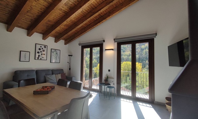 Vilallonga de Ter House | Can Triadú Rural House